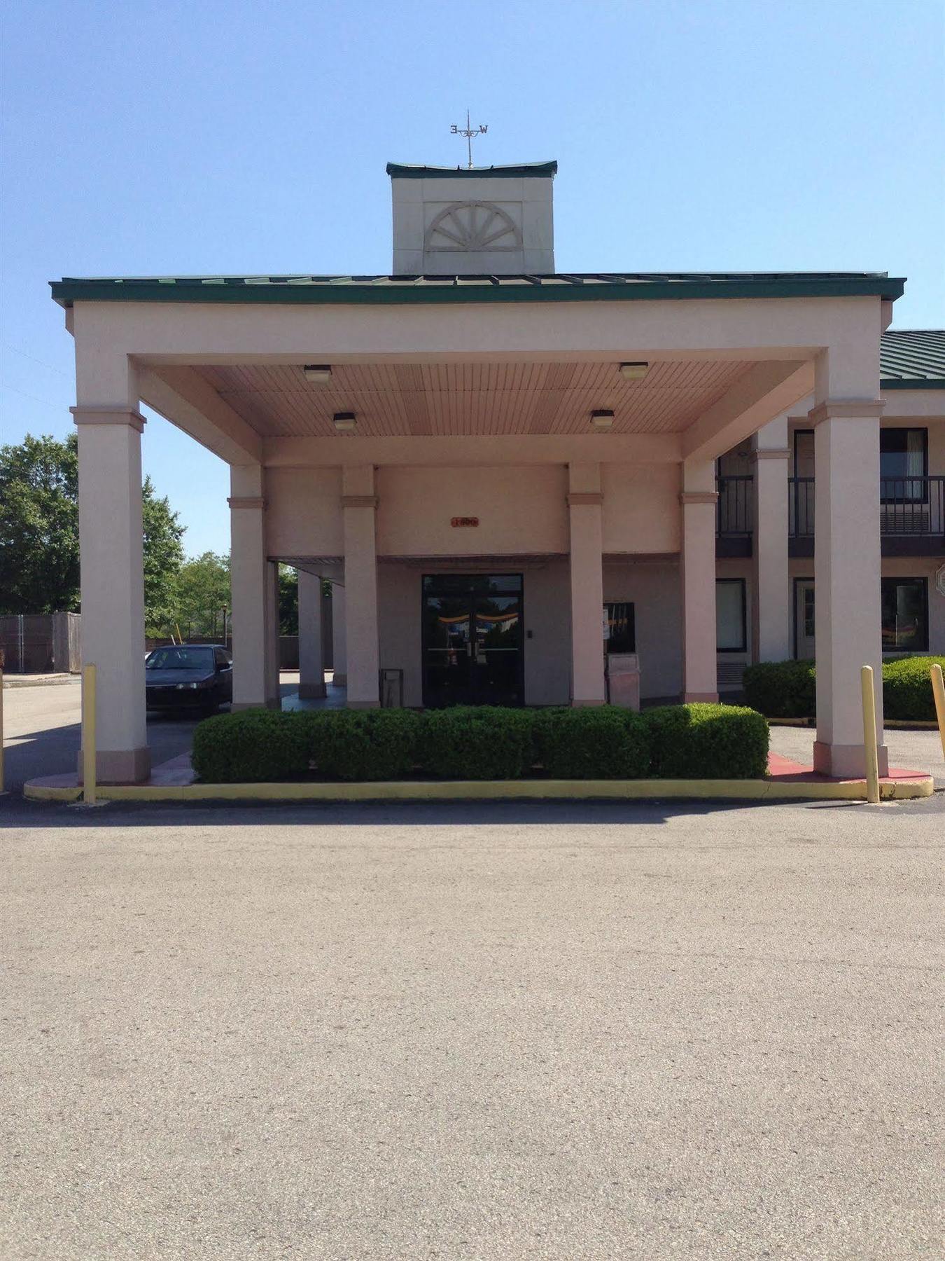 Lodge Econo Athens