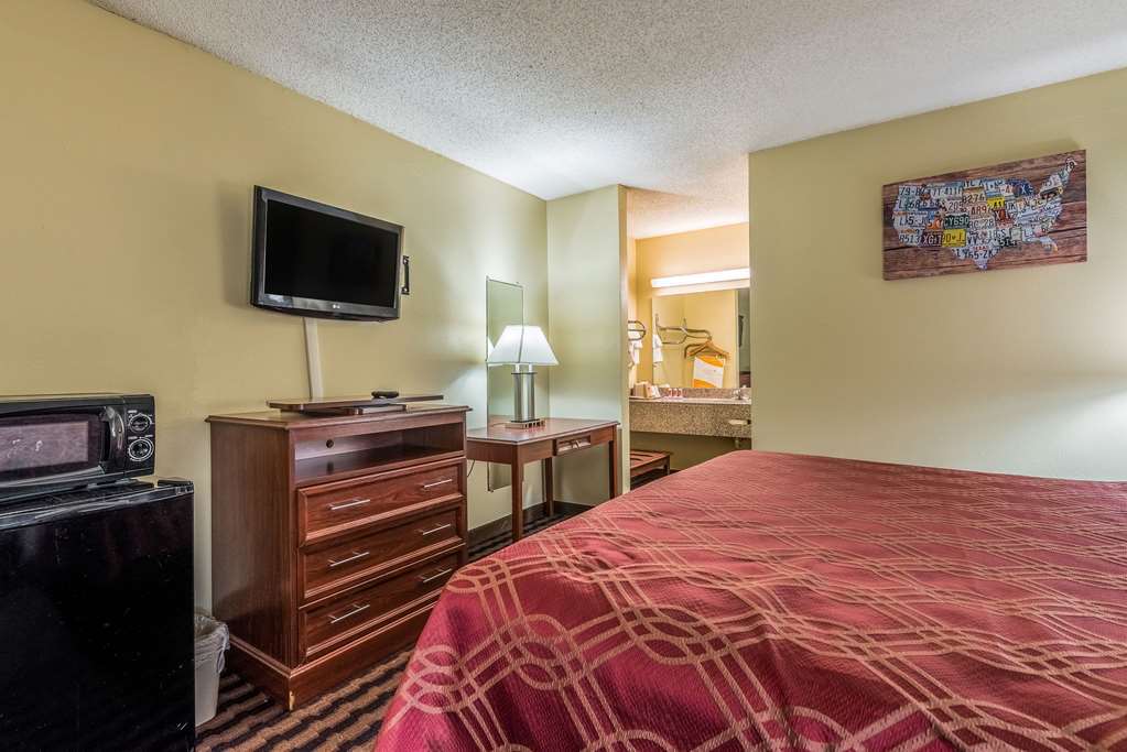 Lodge Econo Athens